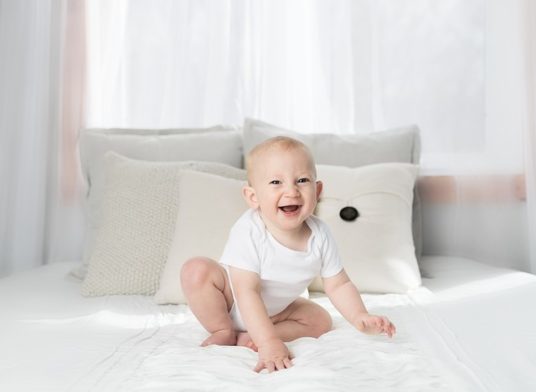 Child Baby Minimalist Cute